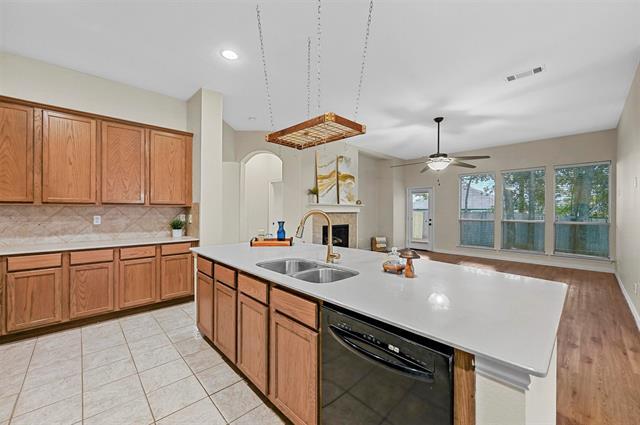 Foto del edificio - 1224 Glenwood Dr