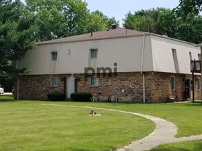 Building Photo - 333 Southland Dr