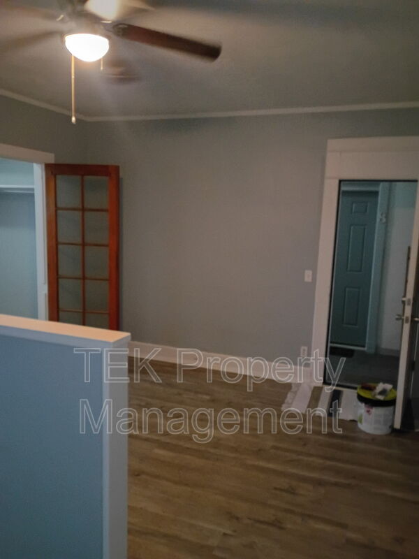 Building Photo - 189 Lake Ave