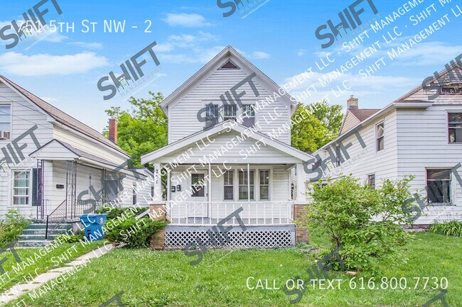 Foto del edificio - 751 5th St NW