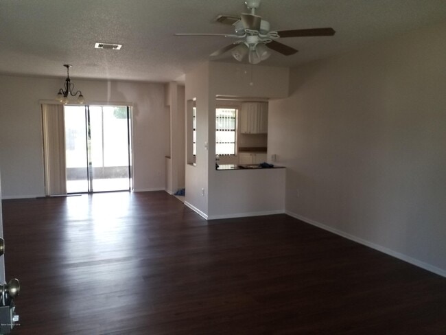 Building Photo - 6045 Cannon Ave