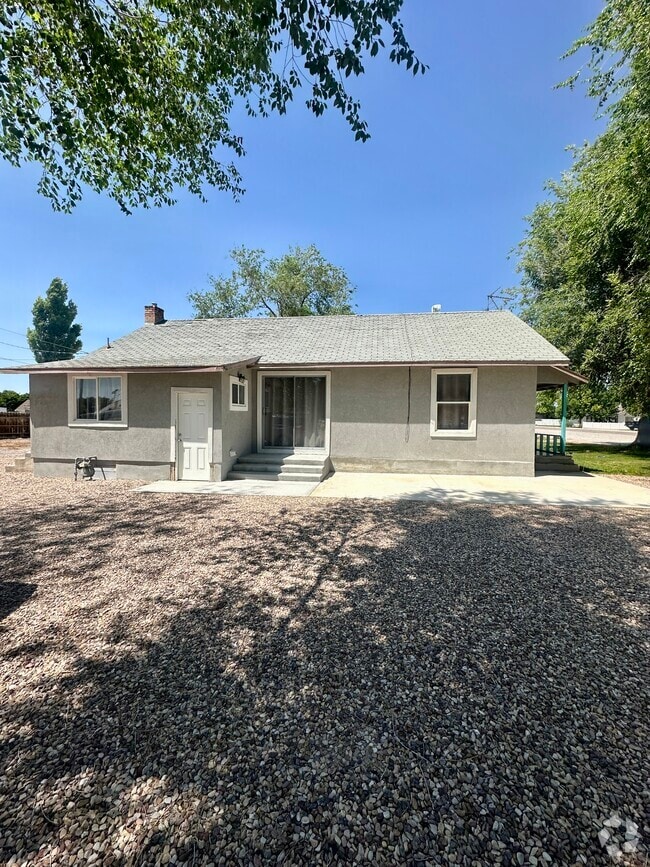 Building Photo - 309 N 200 W