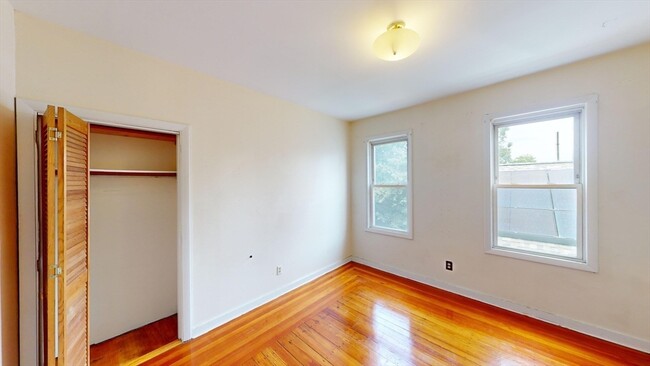 Building Photo - 23 Boynton St