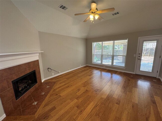 Foto del edificio - 4913 Calhoun Canyon Loop