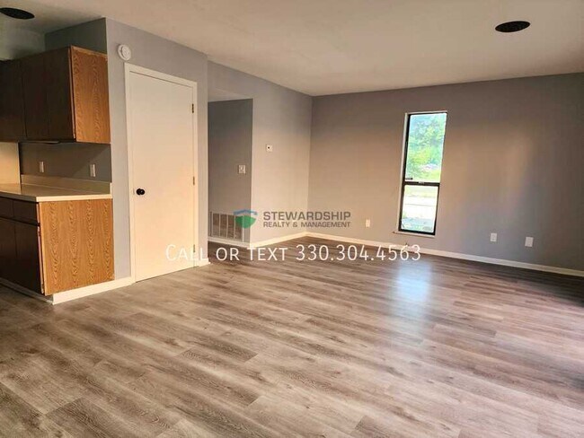 Foto del edificio - 695 Carroll St