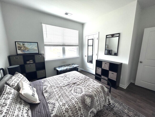 Foto del edificio - Spacious 4BR Ranch Home in Cane Bay!