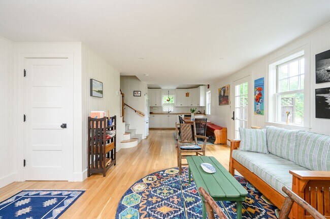 Foto del edificio - 74 Beach St