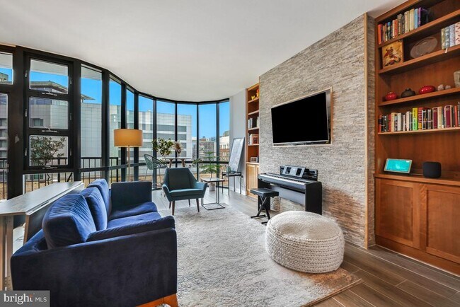 Foto del edificio - 1117 10th St NW