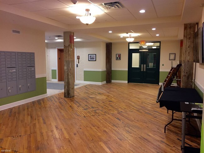 Foto del edificio - 101 1st St