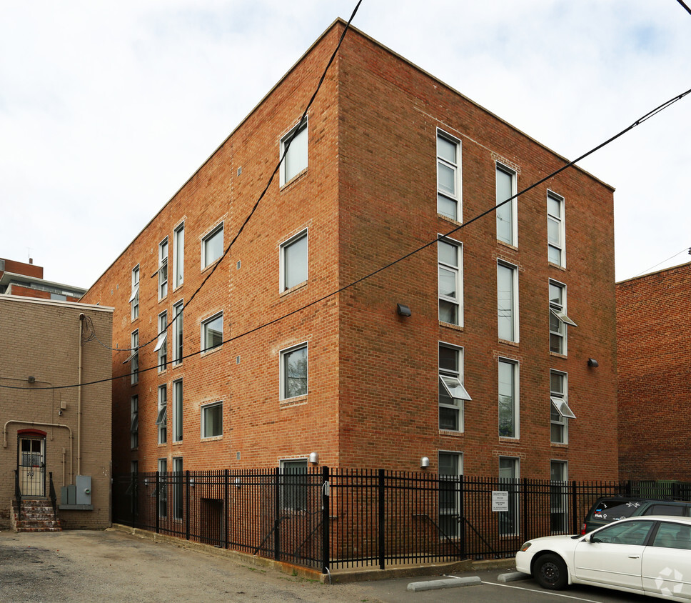 Foto del edificio - Jernigin Hall
