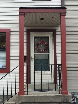 Building Photo - 51 S 17th St