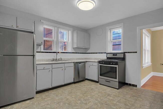 Foto del edificio - 7232 Dartmouth Ave