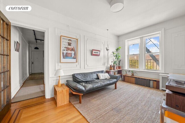 Foto del edificio - 4002 7th Ave