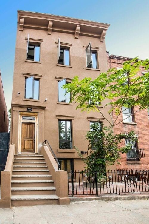 Foto del edificio - 73 Carlton Ave