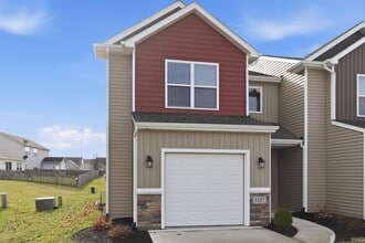 Building Photo - 3591 Canal Square Dr