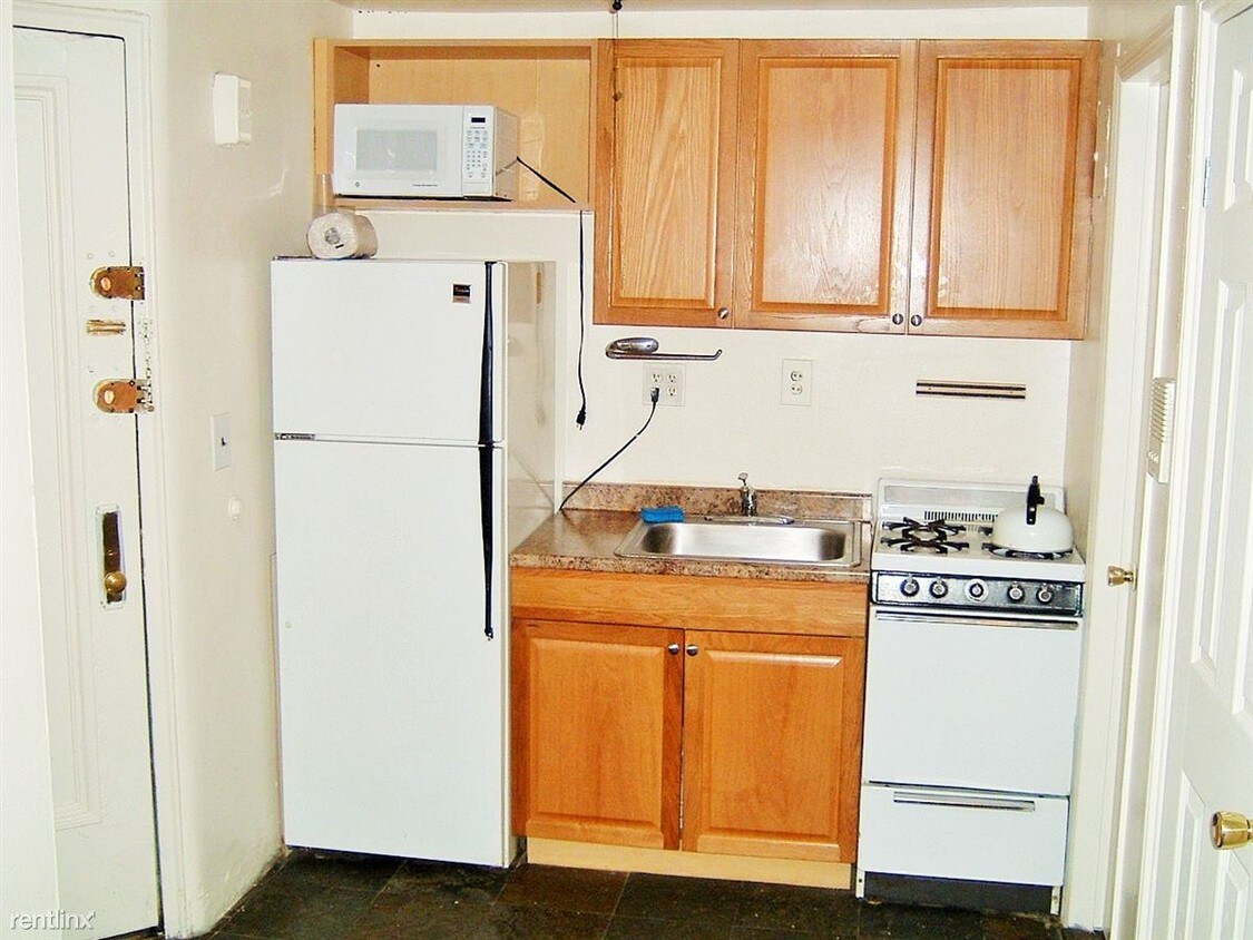 Foto del edificio - 356 W 30th St