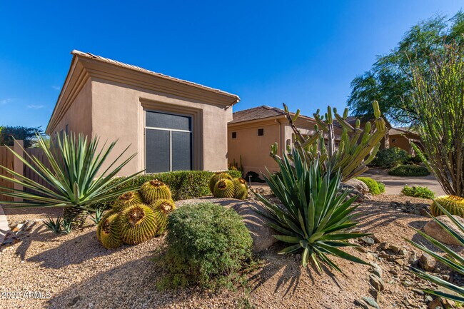 Building Photo - 9462 E Sandy Vista Dr