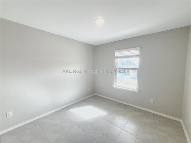 Building Photo - 348 Sun Bluff Rd