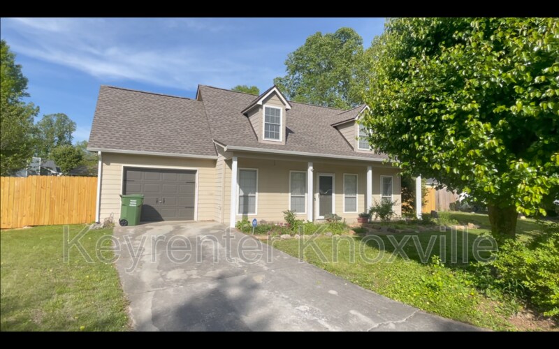 7320 Ashford Glen Dr, Knoxville, TN 37918 House Rental in Knoxville