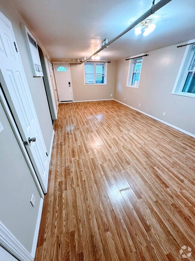 Sheepshead Bay Studio Apartments under 4,200 Brooklyn, NY 1