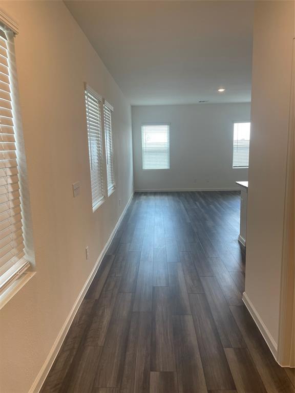 Building Photo - 1806 Corsica Crk Ln