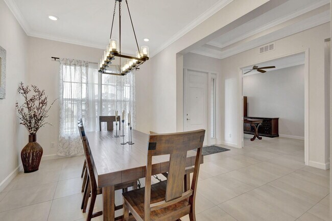 Foto del edificio - 870 Hookline Cir