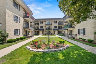 Building Photo - 1039 N Harlem Ave