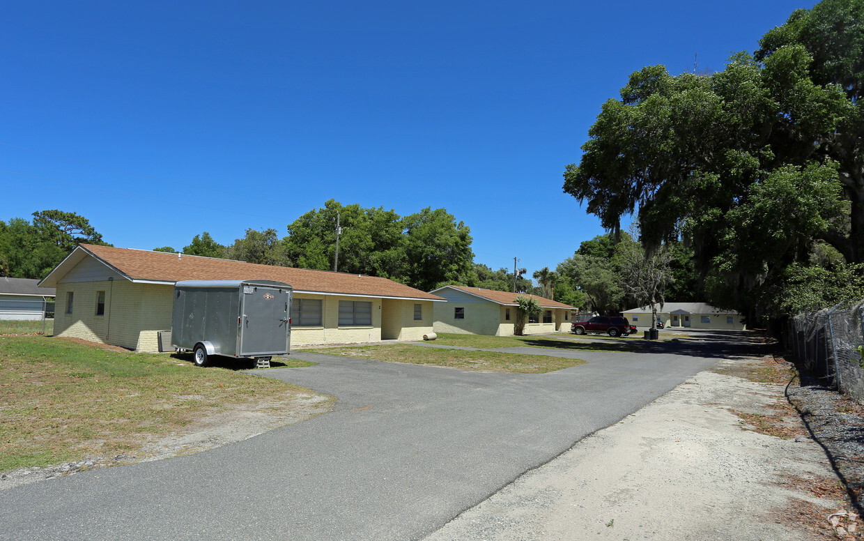 Primary Photo - 1581 CR 470