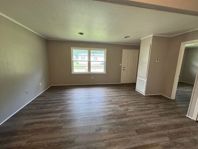 Foto del edificio - 118 Willow Ln