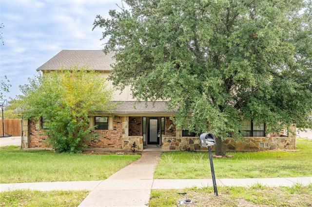 Foto del edificio - 4212 Village Green Dr