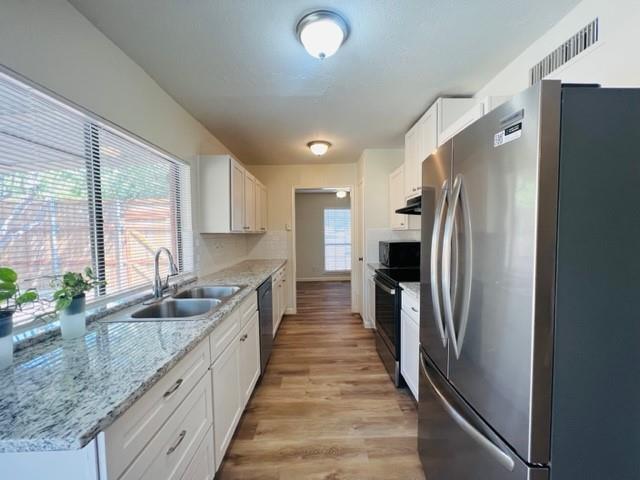 Foto del edificio - 3421 Pinion Dr