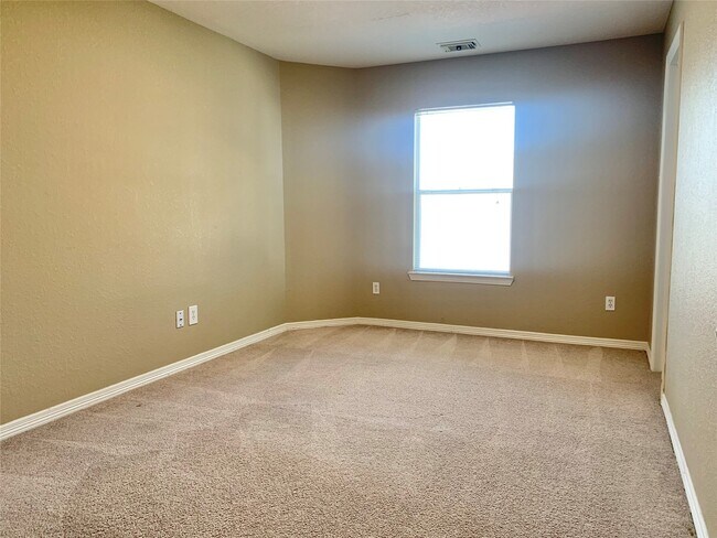 Foto del edificio - 926 Andover Glen Dr