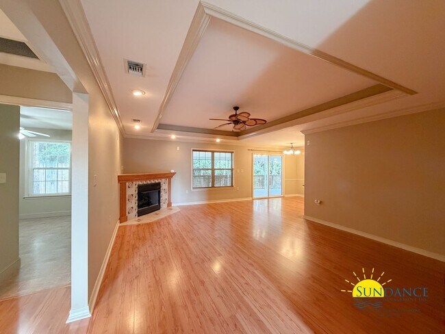 Foto del edificio - Charming 4BR Home in Fort Walton Beach Near Eglin AFB & Hurlburt Field!