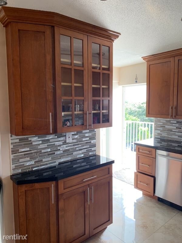 Foto del edificio - 1 br, 1 bath Condo - 1536 se 15 ct