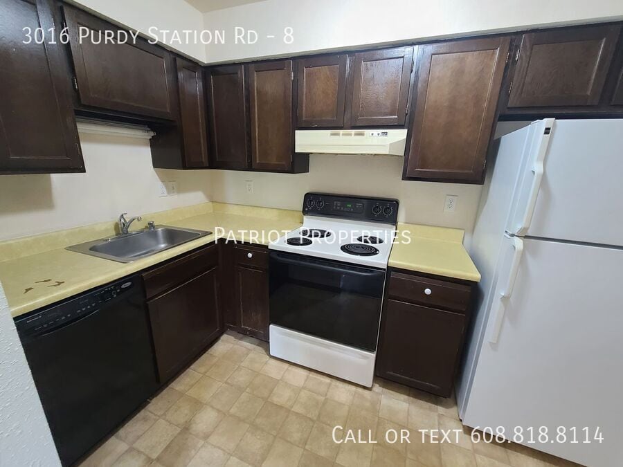 Primary Photo - 3016 Purdy Station Rd