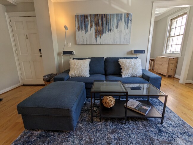 Foto del edificio - 2625 3rd St NE