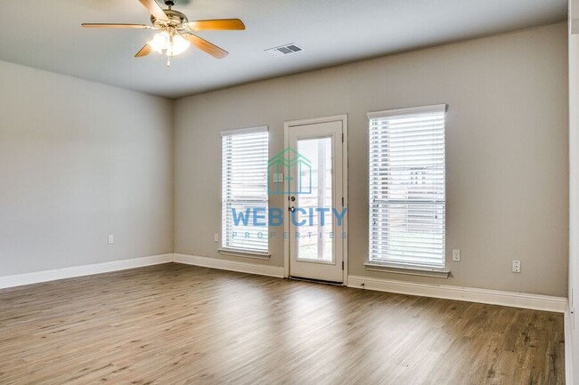 Building Photo - 1101 Grindstone Rd