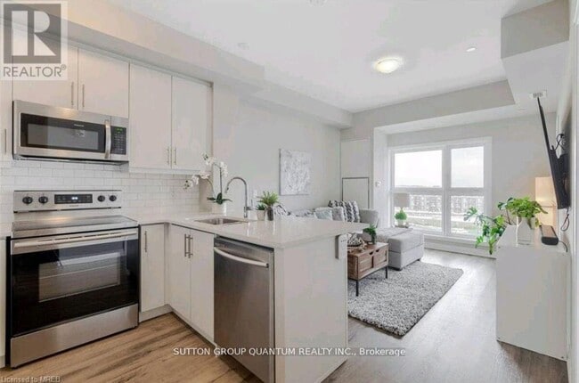 Building Photo - 128 Grovewood Common