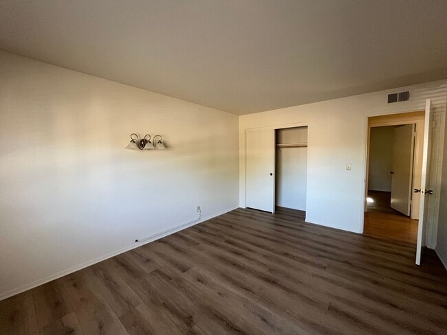 Foto del edificio - Spacious on a Circle