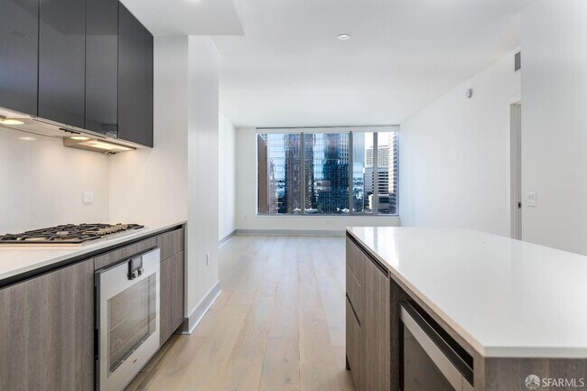 Foto del edificio - 201 Folsom St