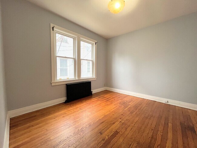 Foto del edificio - 234 Crescent Ave