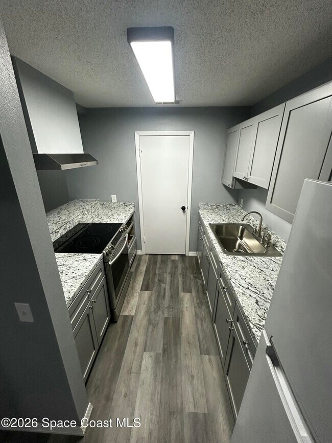 Foto del edificio - 225 S Tropical Trail