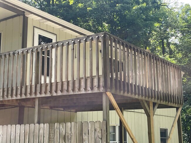 Building Photo - 58120 S Main St