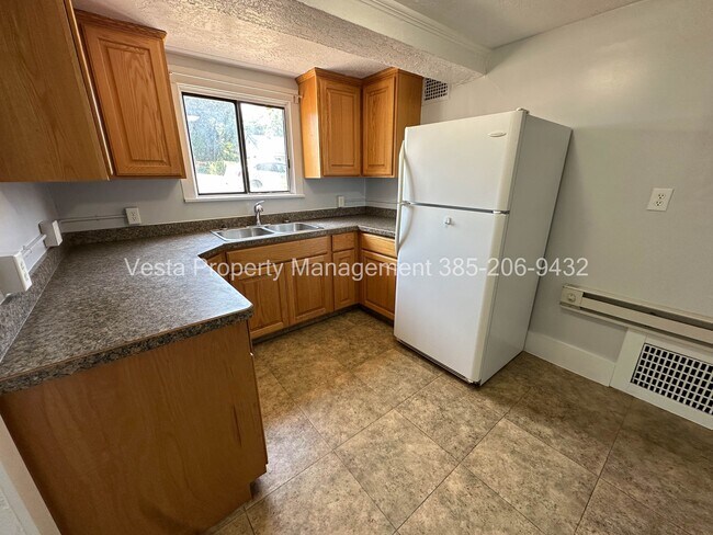 Foto del edificio - 1082 Doxey St
