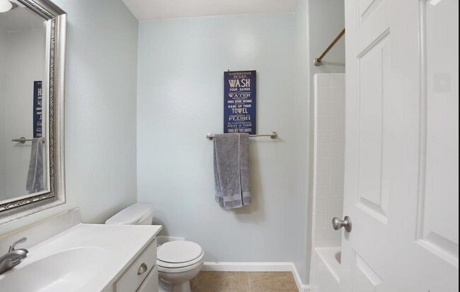 Foto del edificio - 39741 Columbia Union Dr