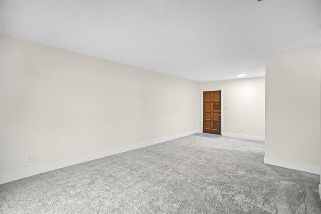 Building Photo - 493 NW 43rd St