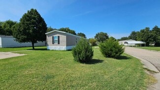 Building Photo - 2036 E Campus St