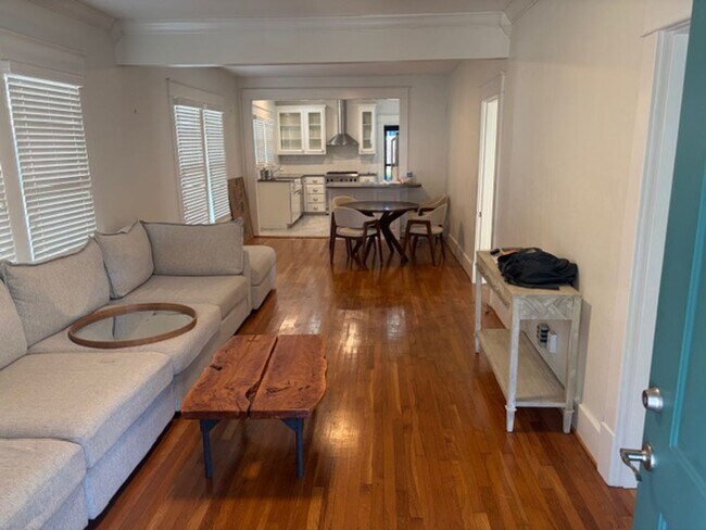 Foto del edificio - 2017 N Garfield St