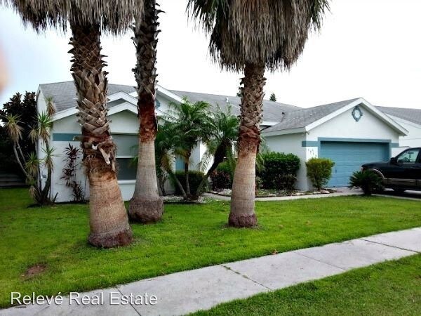 Foto del edificio - 4 br, 2 bath House - 4548 Pro Court East