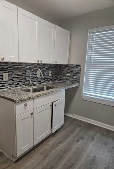 Foto del edificio - 4834 Clover St